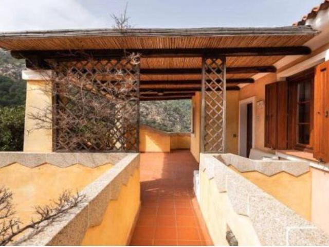 Villa Schiera in vendita a Alzachèna/Arzachena, Sardigna/Sardegna