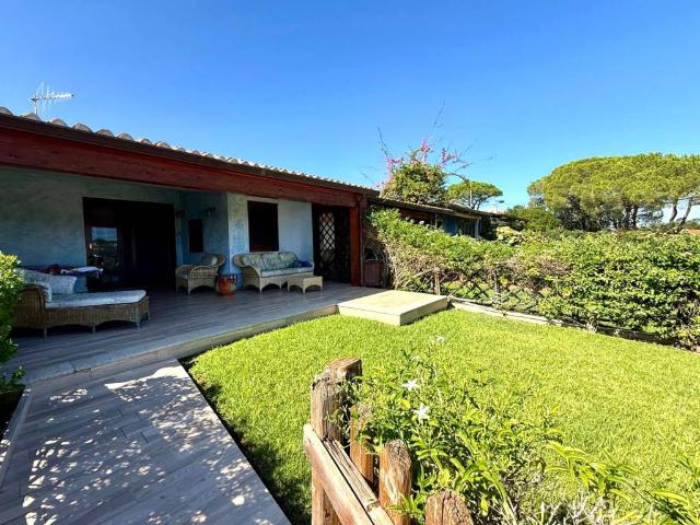 Villa Schiera in vendita a Alzachèna/Arzachena, Baja Sardinia