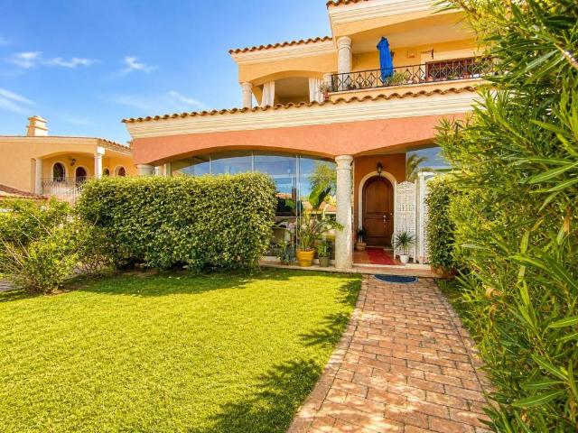 Villa Schiera in vendita a Alzachèna/Arzachena, Arzachena