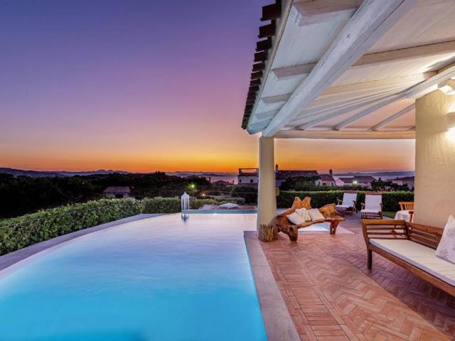 Villa Schiera in vendita a Alzachèna/Arzachena, Capo Ferro