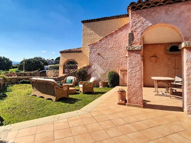 Villa Schiera in vendita a Alzachèna/Arzachena, Sardigna/Sardegna