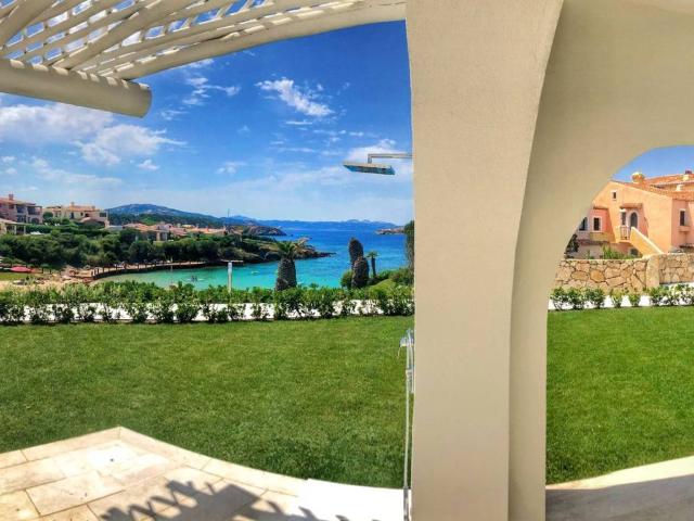 Villa Schiera in vendita a Alzachèna/Arzachena, Capo Ferro