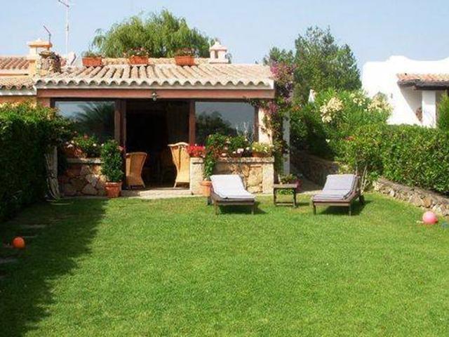 Villa Schiera in vendita a Alzachèna/Arzachena, Baja Sardinia