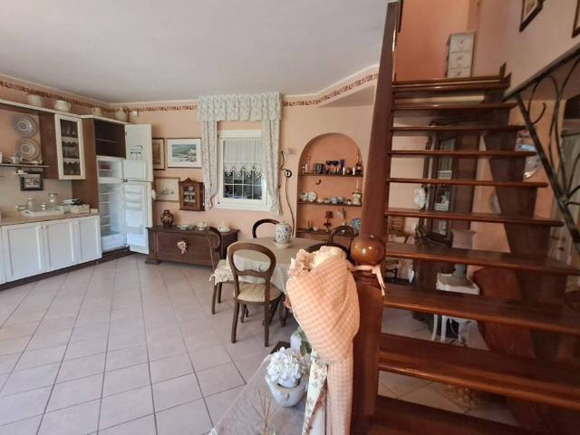 Villa Schiera in vendita a Castello, Arzignano