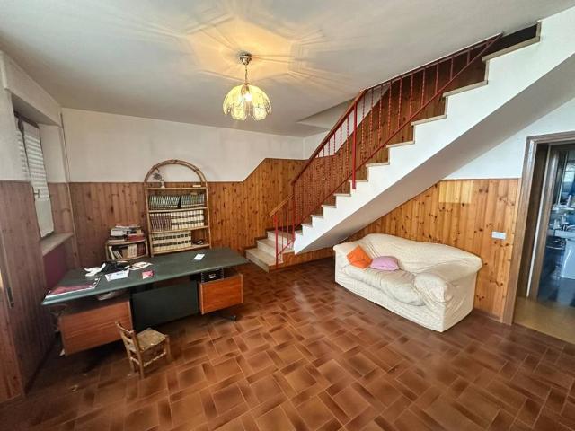 Villa Schiera in vendita a Assisi, Umbria