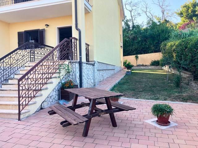 Villa Schiera in vendita a Atri, Teramo