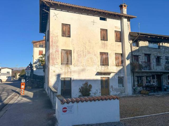 Villa Schiera in vendita a Attimis, Friuli-Venezia Giulia