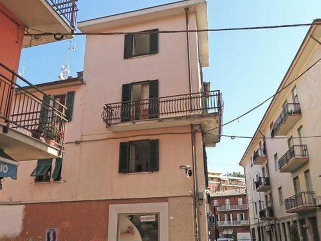 Villa Schiera in vendita a Unione di comuni Montana Lunigiana, Aulla