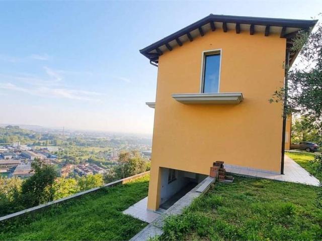 Villa Schiera in vendita a Unione di comuni Montana Lunigiana, Aulla