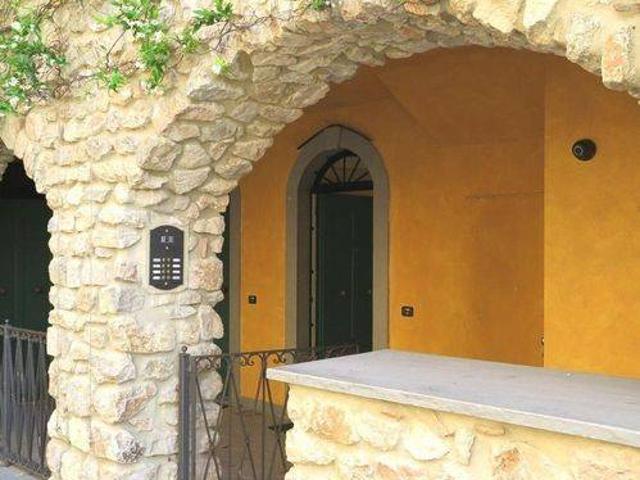 Villa Schiera in vendita a Unione di comuni Montana Lunigiana, Aulla