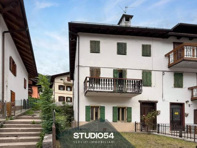 Villa Schiera in vendita a Santa Caterina, Villapiccola