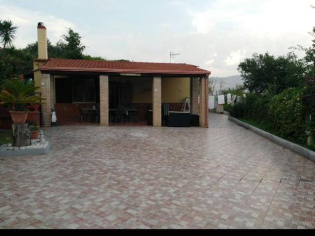 Villa Schiera in vendita a Ausonia, Lazio