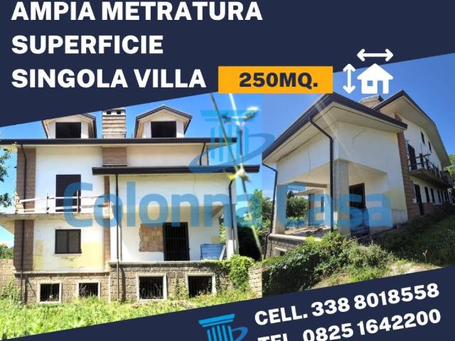 Villa Schiera in vendita a Avellino, Campania