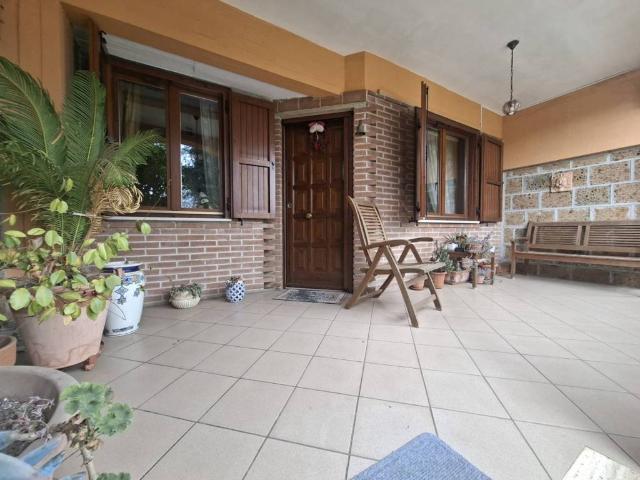 Villa Schiera in vendita a Avellino, Campania