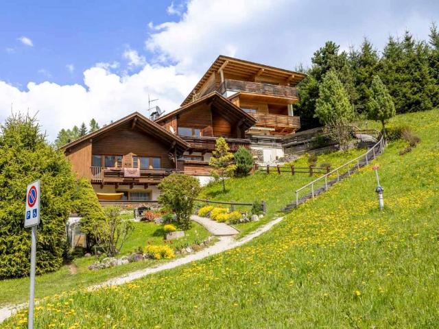 Villa Schiera in vendita a Badia - Abtei, Trentino-Alto Adige/Südtirol