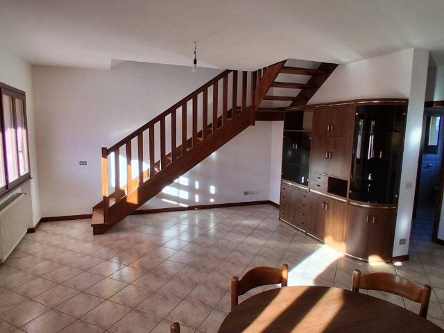 Villa Schiera in vendita a Bagnaria Arsa, Friuli-Venezia Giulia