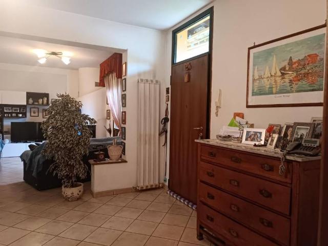 Villa Schiera in vendita a Unione dei comuni Media Valle del Serchio, Fornoli
