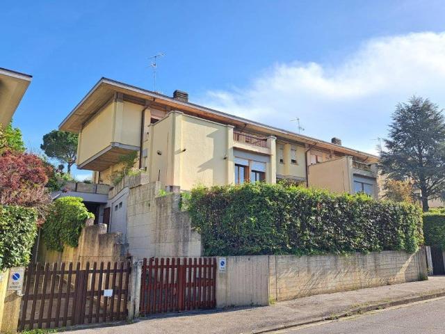 Villa Schiera in vendita a Bagno A Ripoli, Toscana