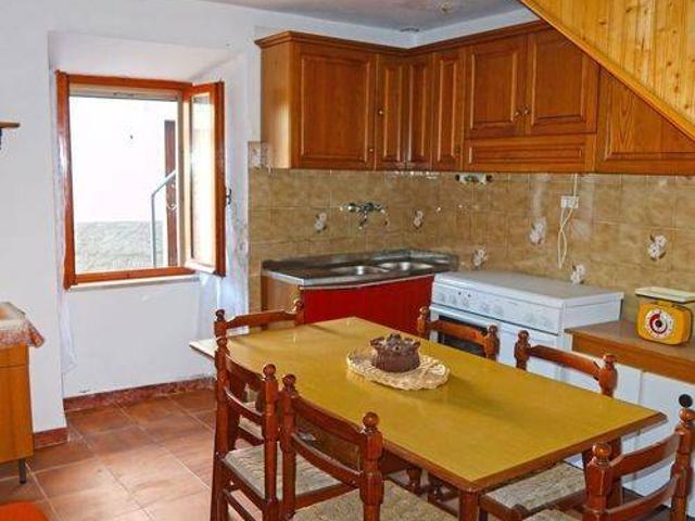 Villa Schiera in vendita a Unione di comuni Montana Lunigiana, Bagnone