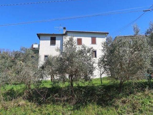 Villa Schiera in vendita a Unione di comuni Montana Lunigiana, Bagnone