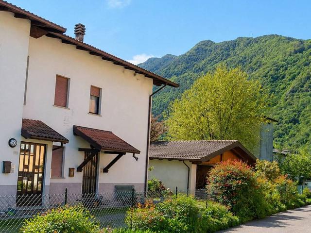 Villa Schiera in vendita a Comunità montana della Valle Sabbia, Bagolino