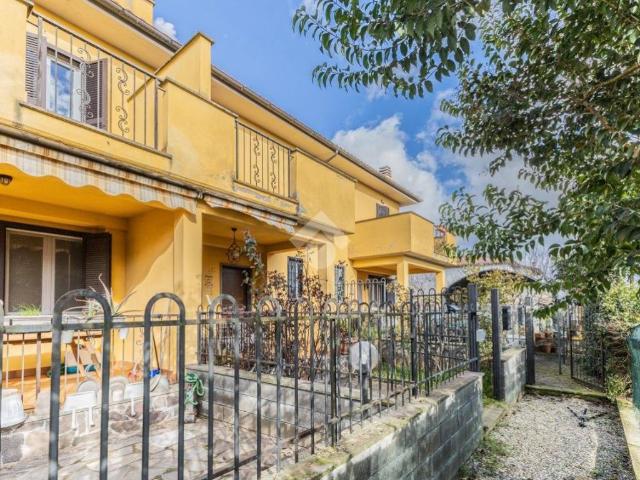 Villa Schiera in vendita a Barbarano Romano, Lazio