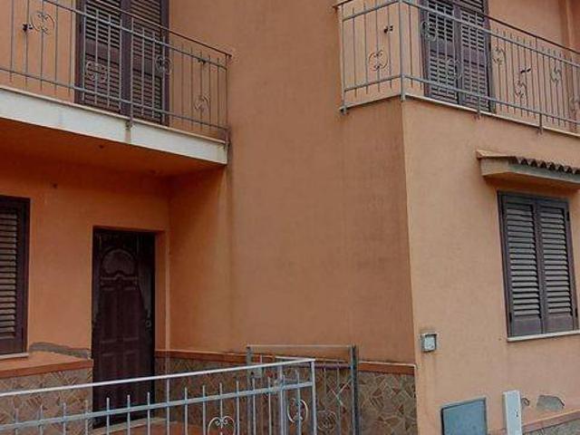 Villa Schiera in vendita a Case Famà, Barcellona Pozzo di Gotto