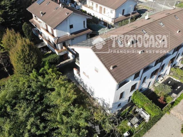 Villa Schiera in vendita a Bareggio, Lombardia