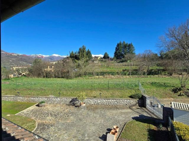 Villa Schiera in vendita a Unione dei comuni Media Valle del Serchio, Barga