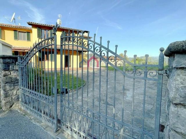 Villa Schiera in vendita a Pian di Gragno, Barga