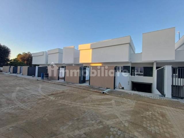 Villa Schiera in vendita a Carbonara di Bari, Bari