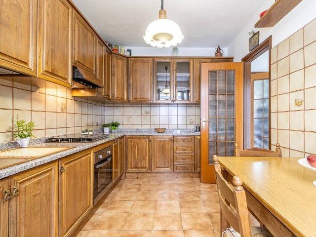 Villa Schiera in vendita a Barzago, Lombardia