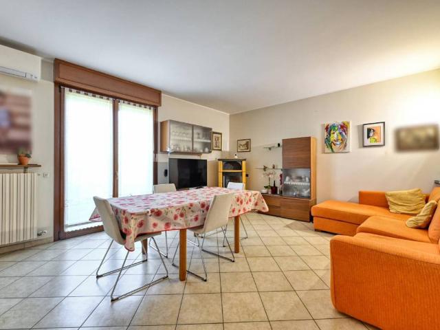 Villa Schiera in vendita a Bascapè, Lombardia