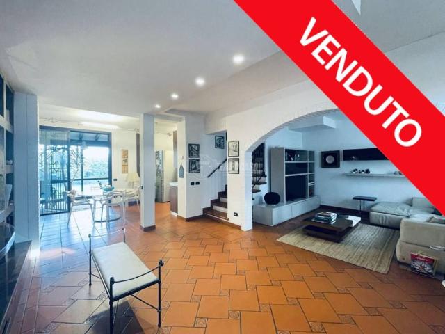 Villa Schiera in vendita a Milano 3, Basiglio