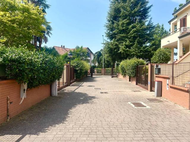 Villa Schiera in vendita a Milano 3, Basiglio
