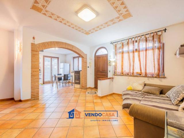Villa Schiera in vendita a Piemonte, Cuneo