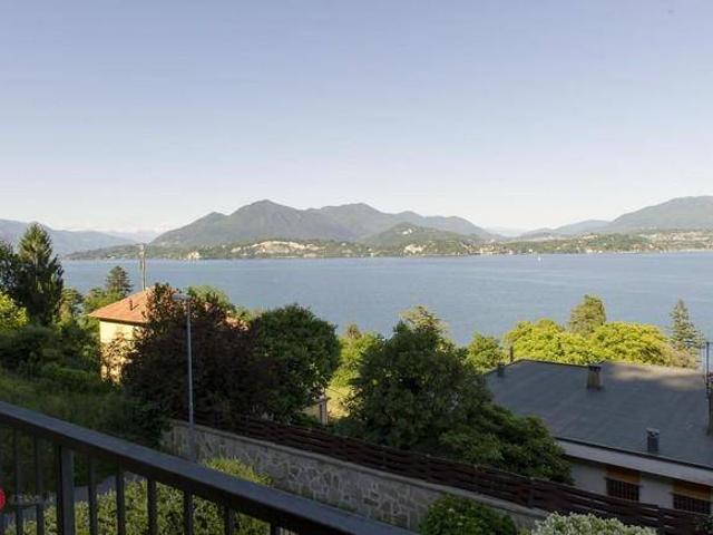 Villa Schiera in vendita a Piemonte, Verbano-cusio-ossola