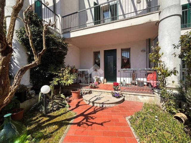 Villa Schiera in vendita a Bellaria, Reggio Emilia