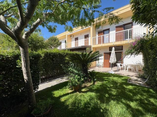 Villa Schiera in vendita a Lido di Metaponto, Bernalda