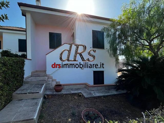 Villa Schiera in vendita a Lido di Metaponto, Bernalda