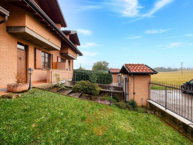 Villa Schiera in vendita a Villanova, Bernareggio