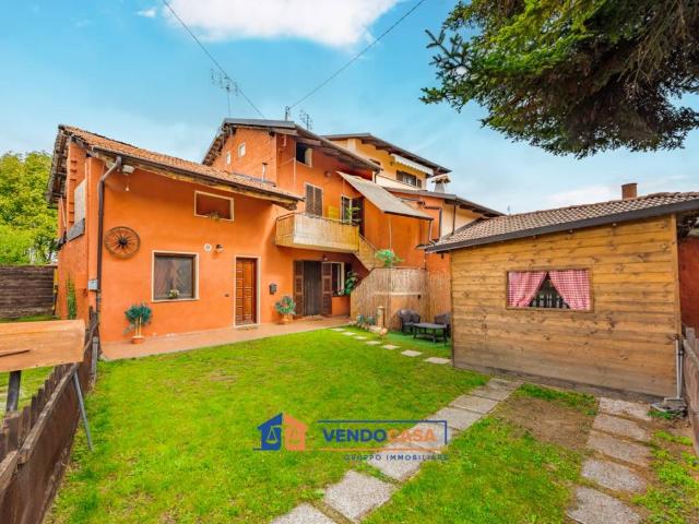 Villa Schiera in vendita a Piemonte, Cuneo
