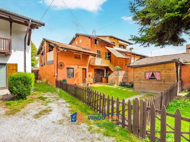 Villa Schiera in vendita a Piemonte, Cuneo