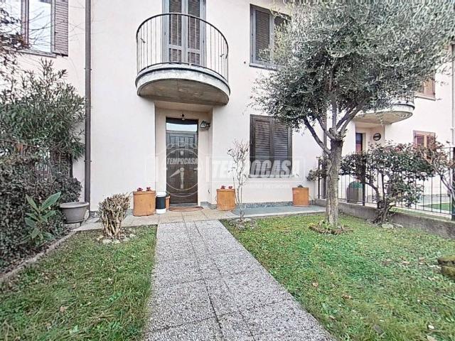 Villa Schiera in vendita a Biassono, Lombardia