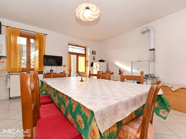 Villa Schiera in vendita a Famolasco, Piemonte
