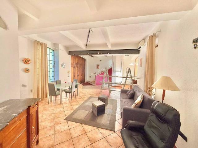 Villa Schiera in vendita a Vernato, Piemonte