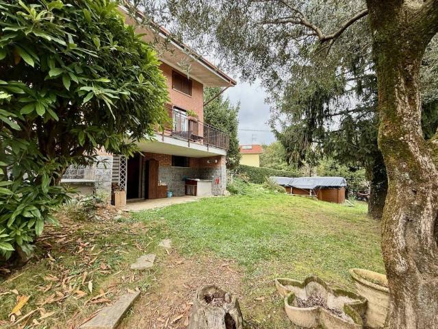 Villa Schiera in vendita a Piemonte, Biella