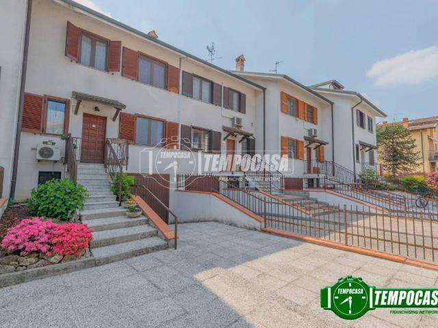 Villa Schiera in vendita a Unione dei Comuni I Fontanili, Binasco