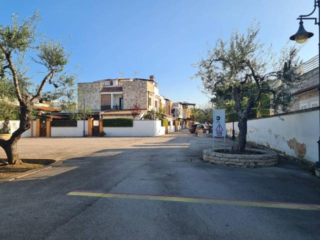 Villa Schiera in vendita a Puglia, Barletta-andria-trani