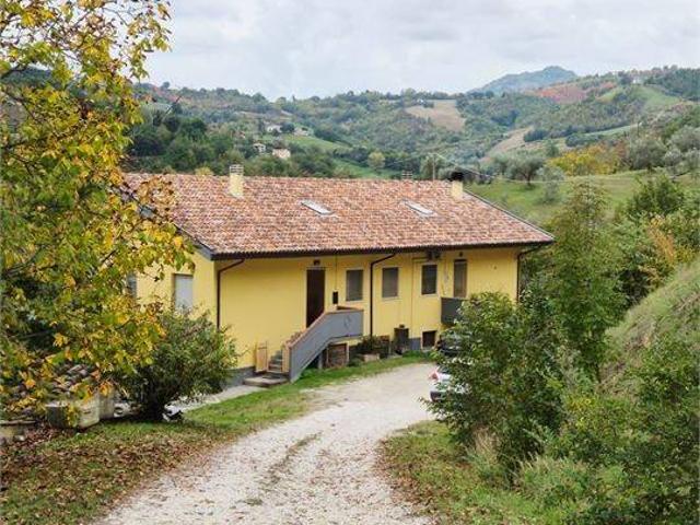 Villa Schiera in vendita a Bisenti, Abruzzo